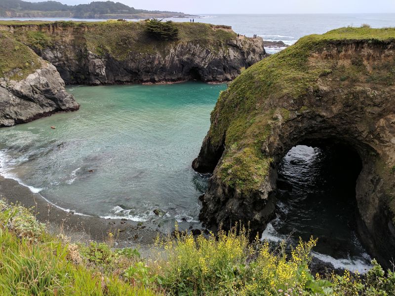 16 Surprisingly Affordable California Getaways That Feel Like Pure Luxury - Decor Hint Mendocino