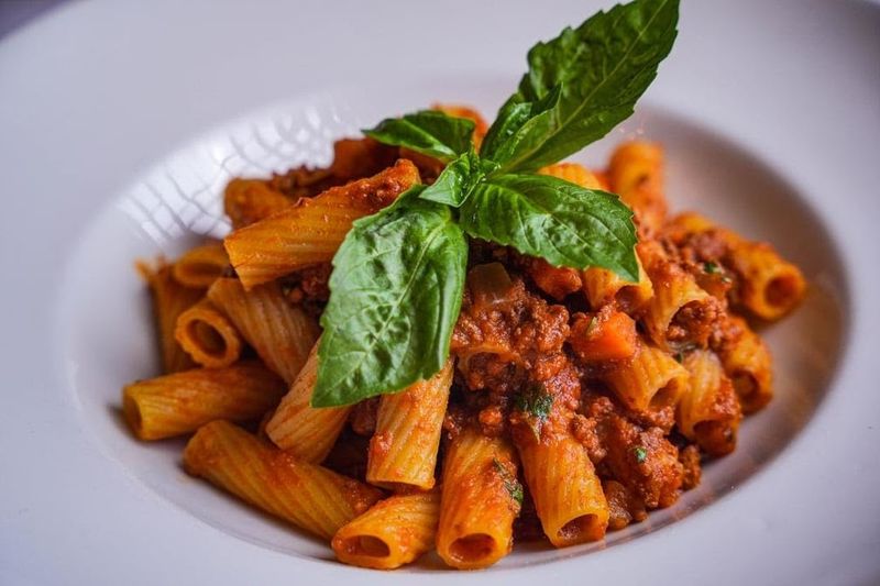 Serafina Brings Italian Warmth To Long Island City