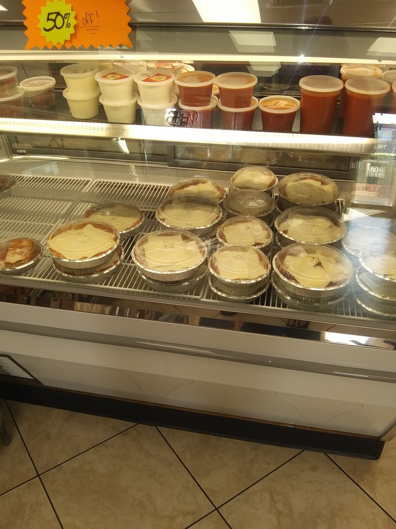 This North Carolina Coastal Spot Quietly Delivers Rustic Italian Bliss - Decor Hint Take And Bake Meals For Home Cooking Without The Work