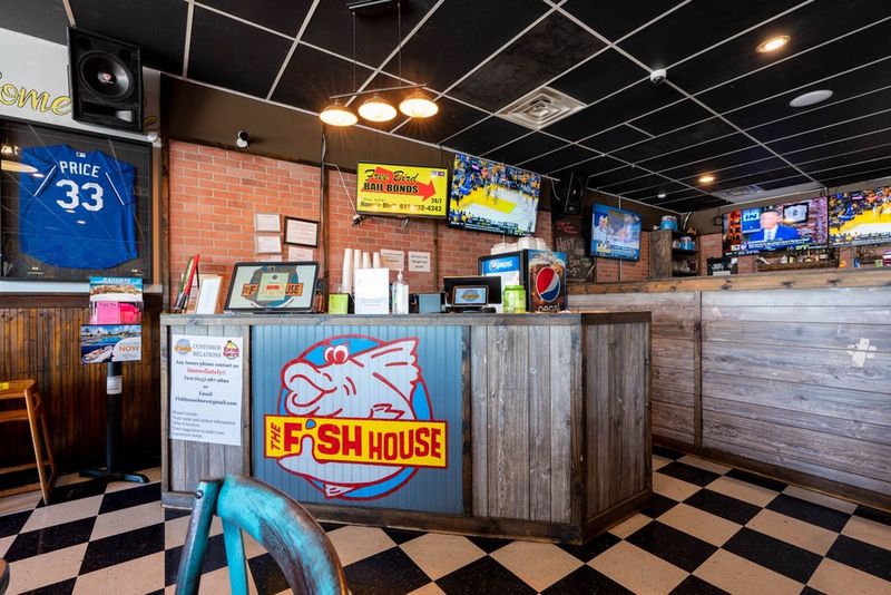 12 Tennessee Catfish Buffets That Send Everyone Home Full - Decor Hint JoJo's Fish House