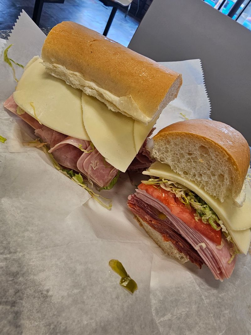 16 Connecticut Italian Sub Shops That Perfect The Classic Grinder - Decor Hint Franklin Giant Grinder