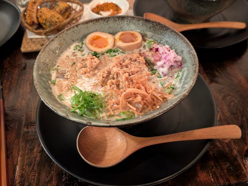 Why Winter Is Peak Season For Ramen, Pho, And Hot Pot In California - Decor Hint Social Media Amplifies Winter Appeal