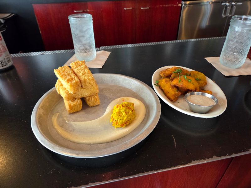 Fried Green Tomatoes: Tangy Starters