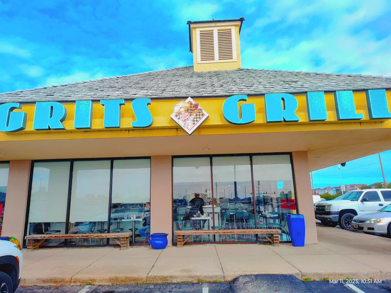 Grits Cafe