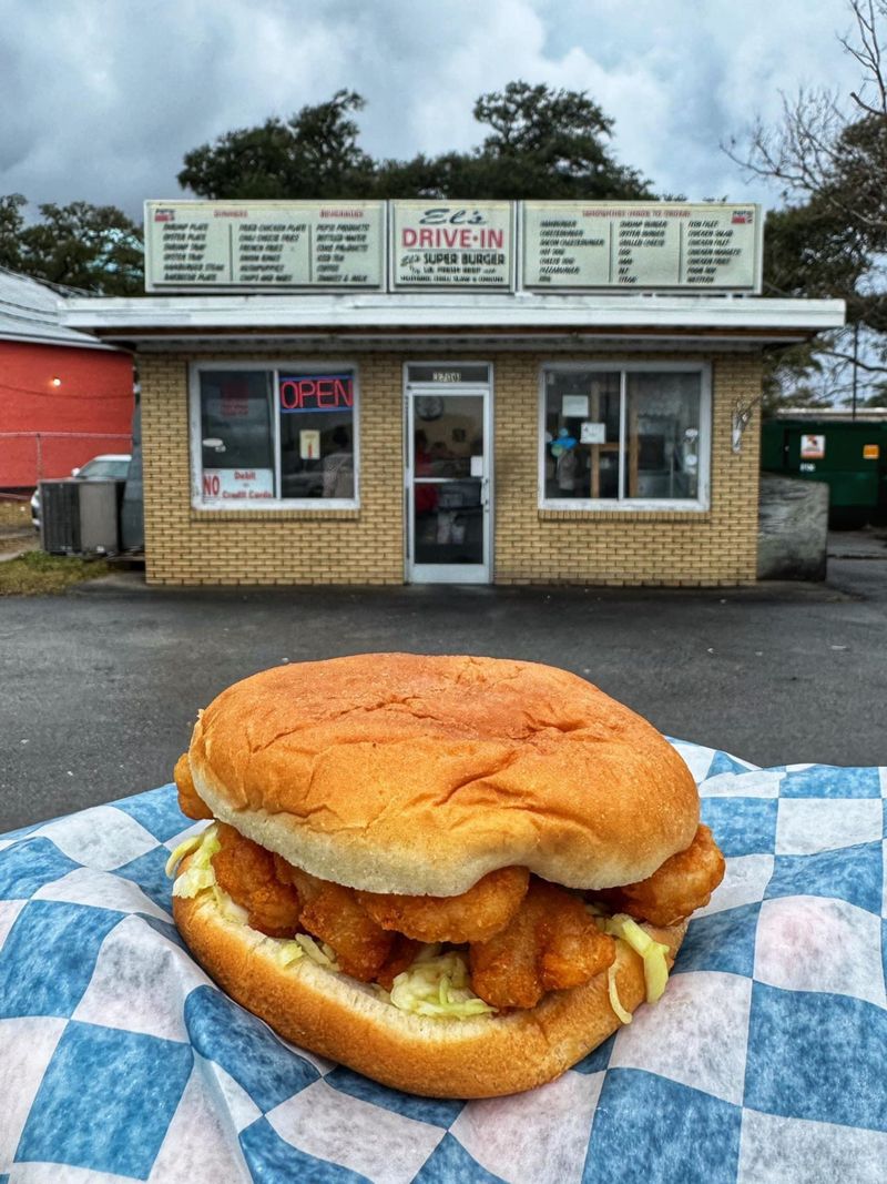 13 North Carolina Burger Spots You'll Wish You Tried Yesterday - Decor Hint El's Drive-In, Morehead City