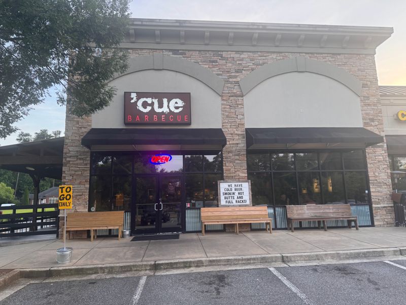 These Georgia BBQ Joints Prove The Best Barbecue Is Worth Traveling For - Decor Hint Cue's BBQ