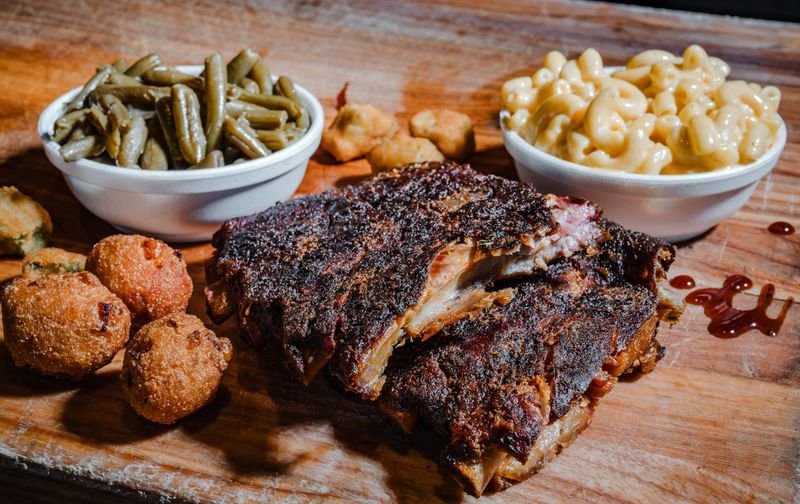 The North Carolina Smokehouse With Brisket You'll Dream About - Decor Hint A Final Bite That Stays With You