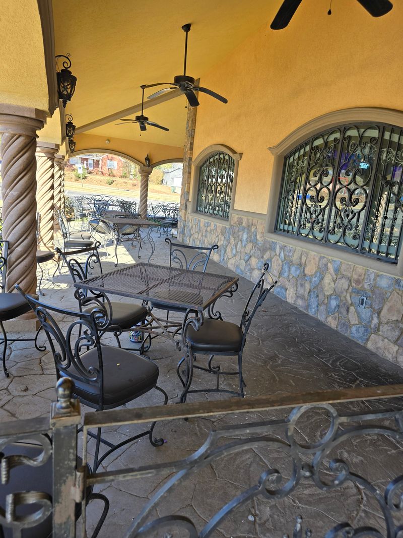 Family-Friendly Environment Perfect For All Ages