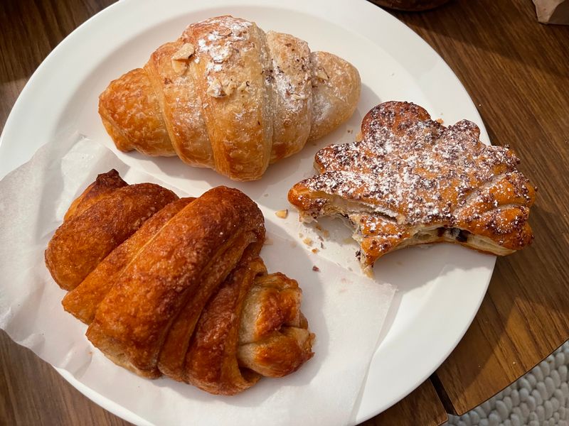 Le Croissant Factory – Sacramento