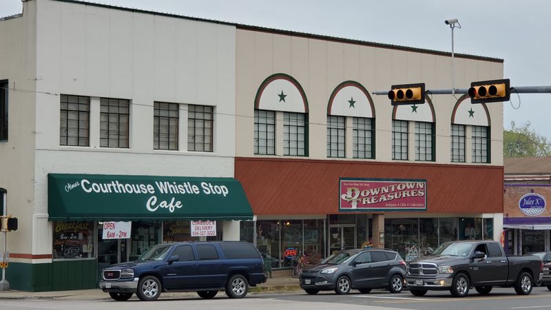 Courthouse Whistle Stop