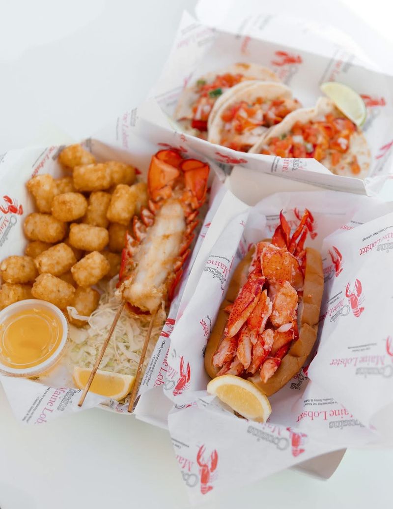 This Georgia Food Truck Serves Lobster Rolls Worth Crossing Counties For - Decor Hint Gainesville And Savannah Trucks Launched In Summer 2025