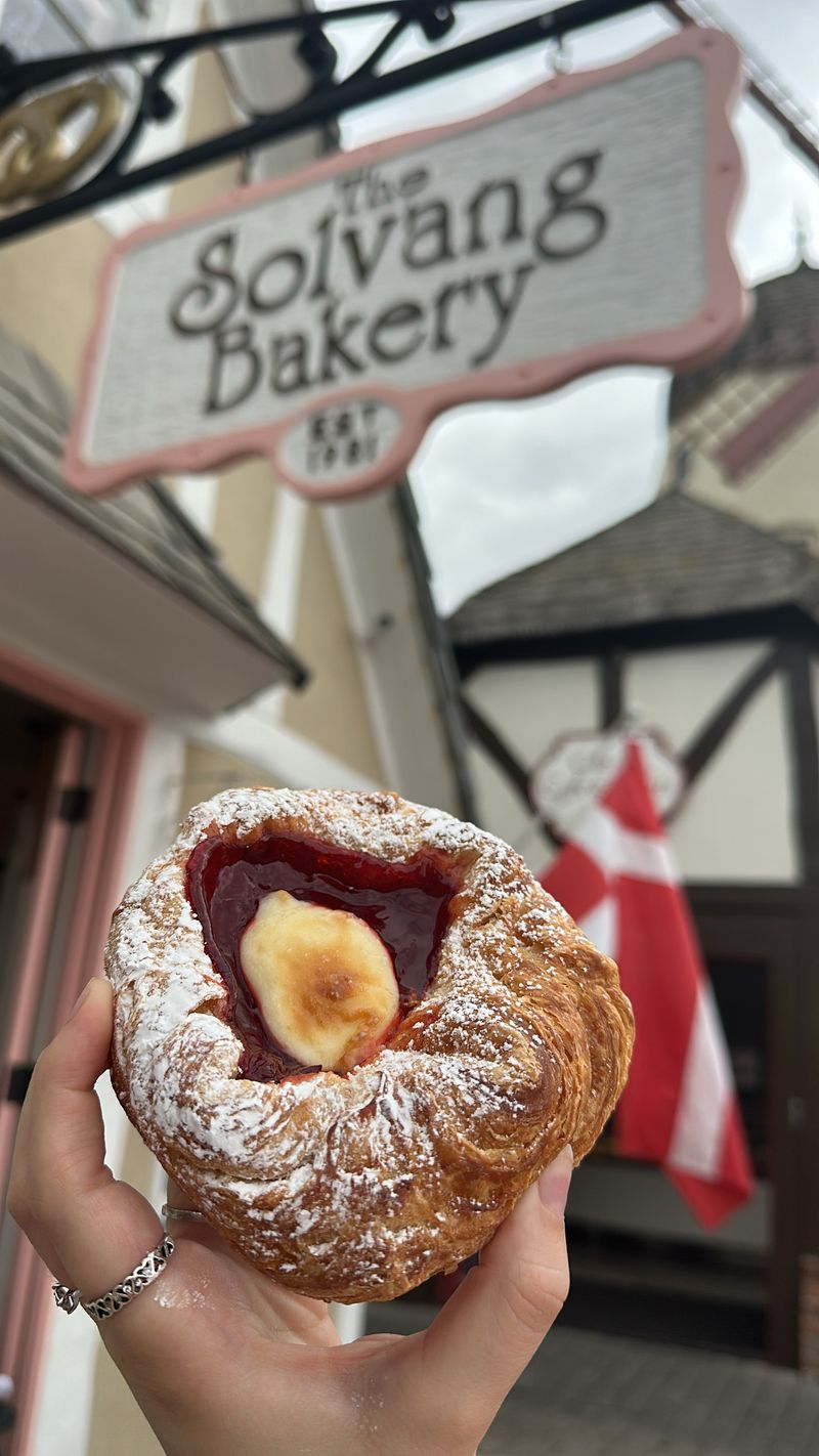 Authentic Danish Bakeries And Pastries