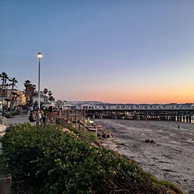 This San Diego, California 5-Day Itinerary Shows A Side Of The City Visitors Usually Miss - Decor Hint Day 5: Spend Time At Pacific Beach
