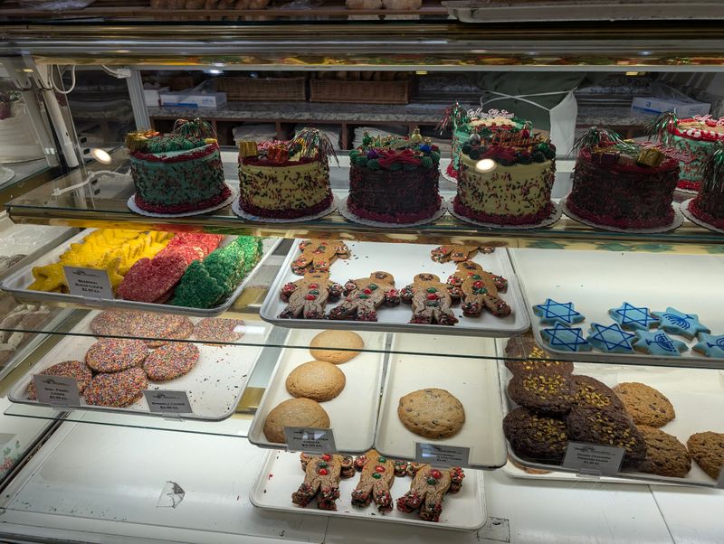 Natale’s Summit Bakery