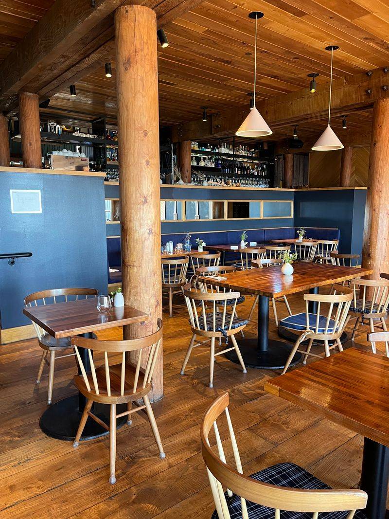 Restaurant And Attraction Discounts Abound