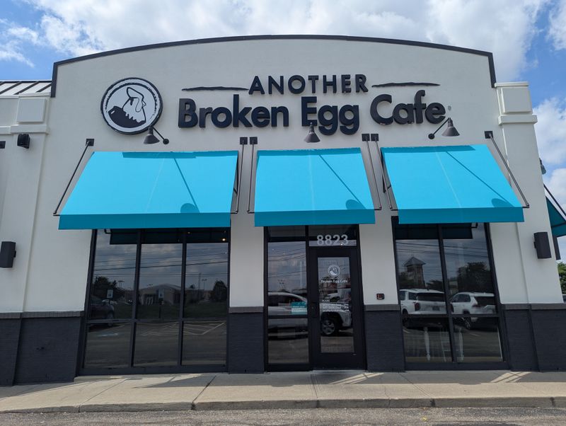 10 Classic Ohio Restaurants That Prove Great Food Doesn't Cost A Fortune - Decor Hint Another Broken Egg Cafe