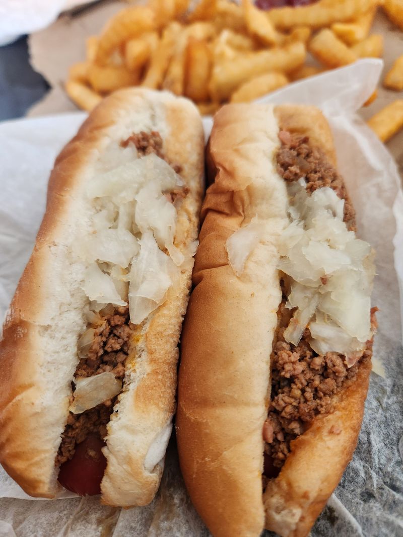 15 Maryland Hot Dog Joints Where Chesapeake Flavor Shines - Decor Hint Curtis’ Famous Weiners