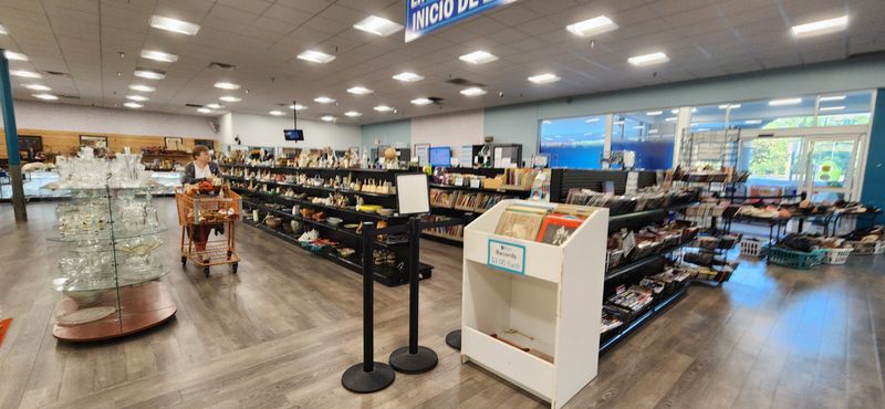 North Carolina's Mega Thrift Store That Feels Never-Ending - Decor Hint Modern Payment Options For Today's Shoppers