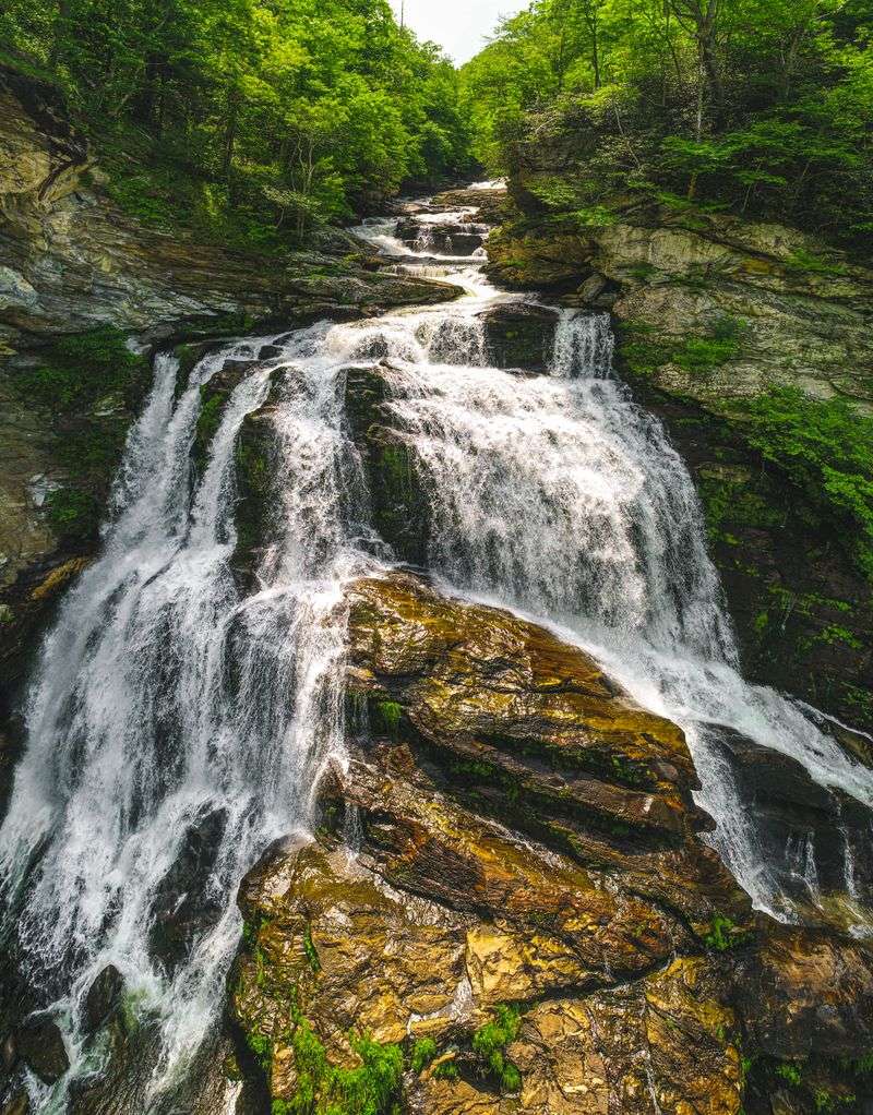 Hit The Road For Western North Carolina's Best Waterfalls (No Hiking Required) - Decor Hint Cullasaja Falls