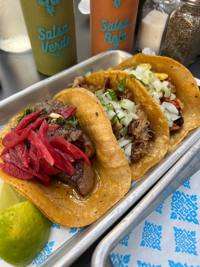 Rreal Tacos - Midtown