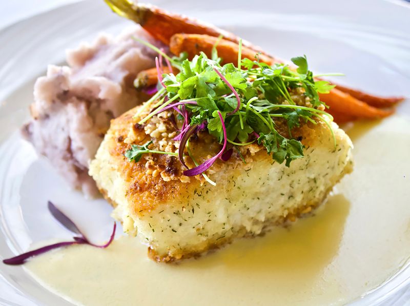 This Homey California Restaurant Has Turned Its Steaks Into A Local Obsession - Decor Hint Dietary Options Go Beyond Steaks