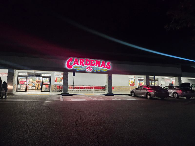 These 13 California Grocery Stores Are Completely Changing How People Buy Meat - Decor Hint Cardenas Markets