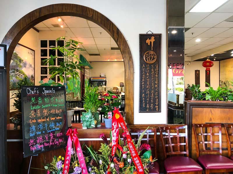 Low-Key Georgia Restaurants That Quietly Serve Incredible Seafood - Decor Hint Creek House Seafood & Grill