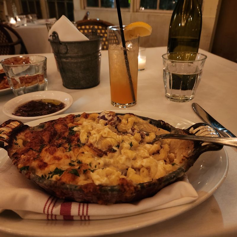 French Onion Soup Fans, Your North Carolina Paradise Awaits - Decor Hint Macaroni And Cheese Worth The Hype