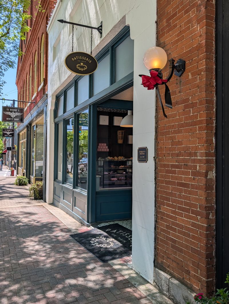 Patisserie on Main