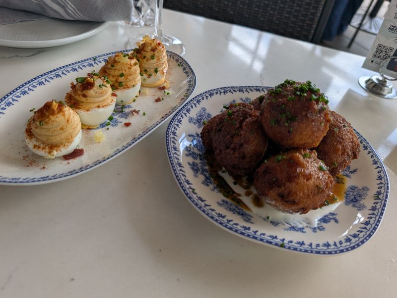 This Atlanta Georgia Restaurant Proves Southern Hospitality Can Be World-Class - Decor Hint Impeccable Service Standards