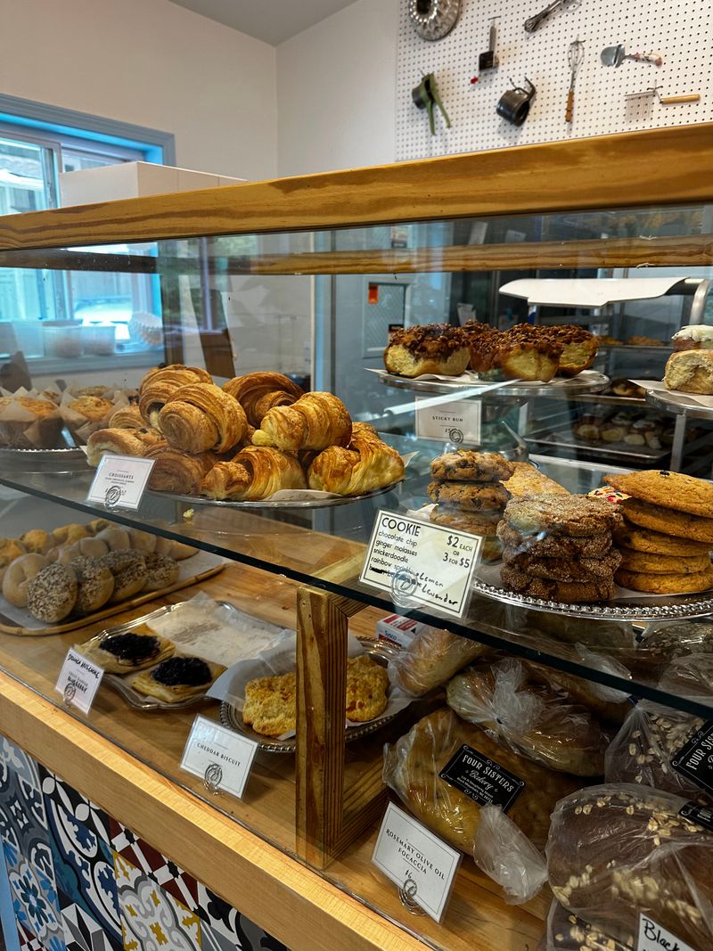 Four Sisters Bakery