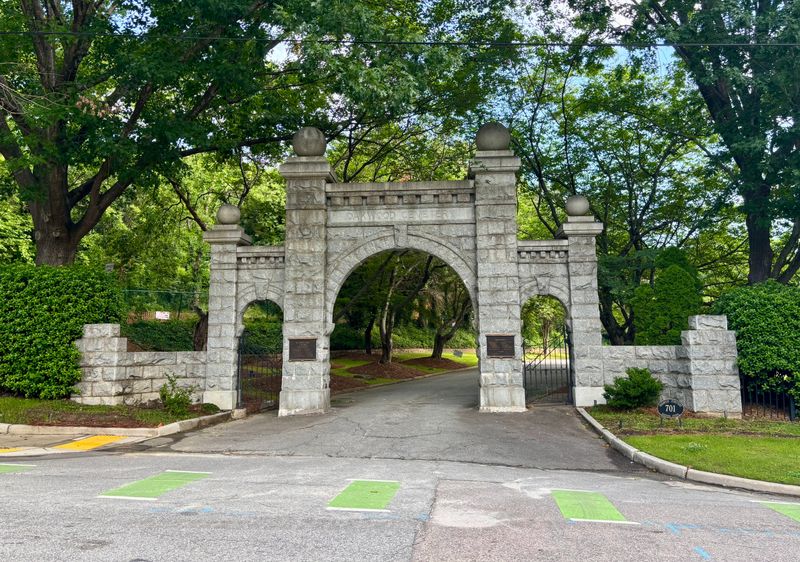 These North Carolina Places Are Local Treasures You Might Miss - Decor Hint Oakwood Cemetery