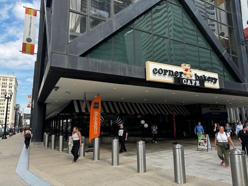 12 Illinois Sandwich Eateries That Consistently Nail Fresh Deli Flavor - Decor Hint Corner Bakery Cafe