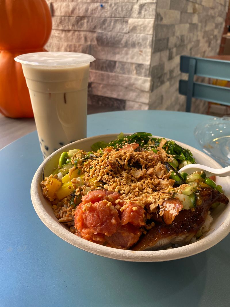 Hawaii Fish Fry Traditions That Locals Love - Decor Hint Poke Preparation Traditions