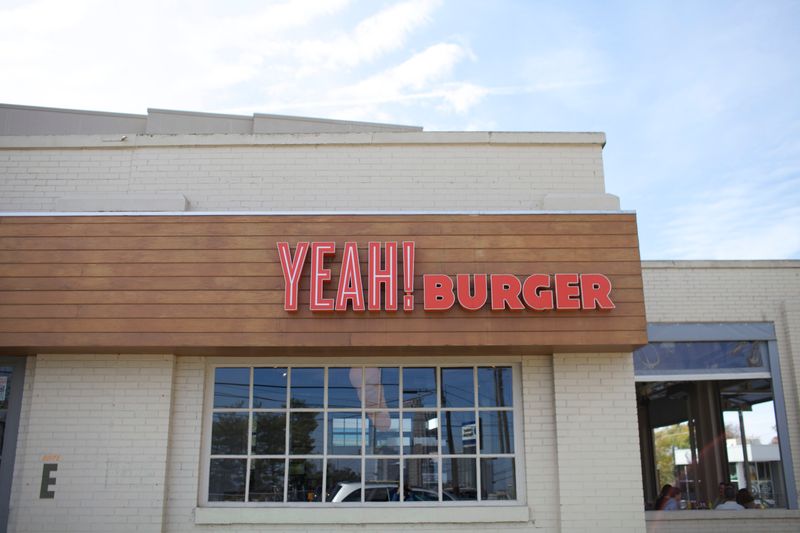 Georgia Lunch Spots Locals Never Get Tired Of Visiting - Decor Hint YEAH! BURGER Avondale Estates