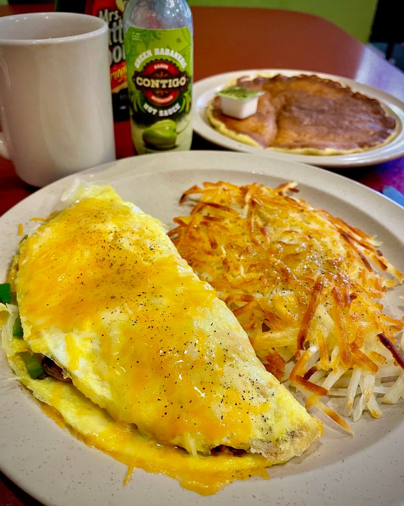 Nebraska's Most Beloved Hole-In-The-Wall Restaurant - Decor Hint All-Day Breakfast Menu That Never Quits