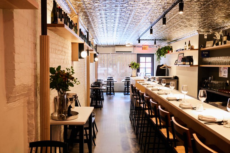 10 Neighborhood Restaurants That Capture New York City’s Soul - Decor Hint Foxface Natural
