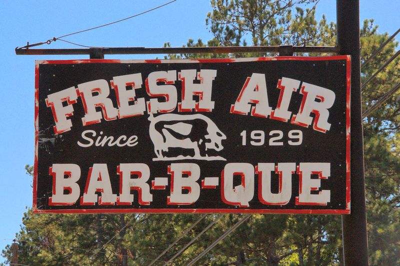 These Georgia BBQ Joints Prove The Best Barbecue Is Worth Traveling For - Decor Hint Fresh Air Barbecue