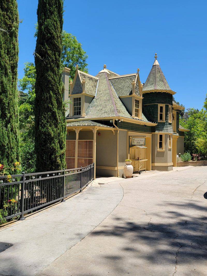 Built For A New York Widow