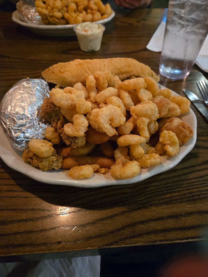 Why This Seafood Restaurant Tops Every North Carolina List - Decor Hint Peel And Eat Shrimp That Demand Your Attention
