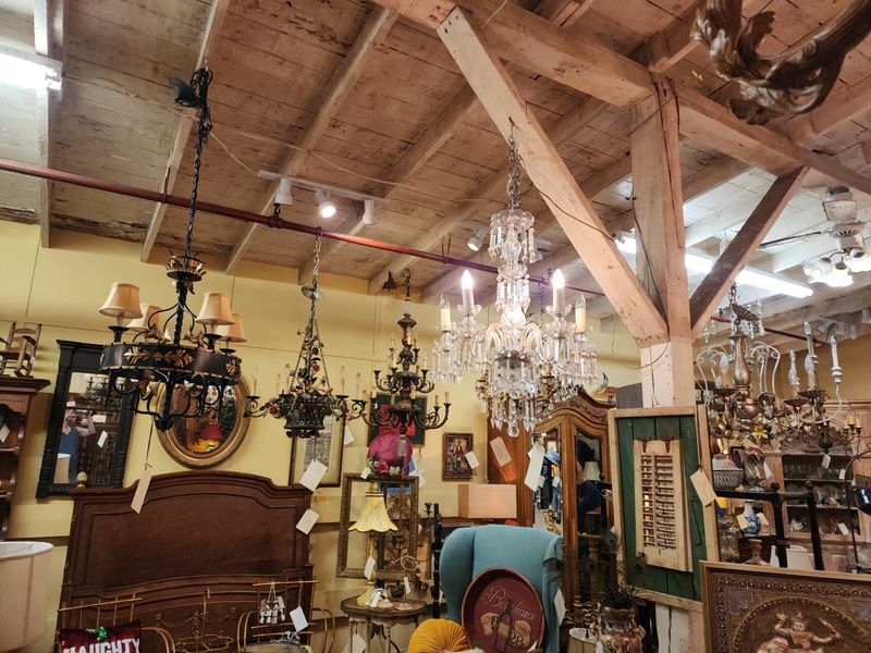 Vintage Clothing and Accessories