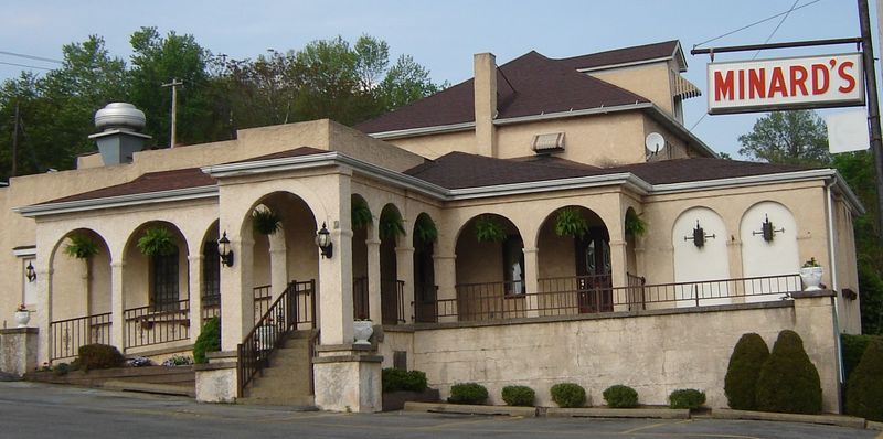 11 Places In West Virginia Serving The State's Best Tenderloin Sandwiches - Decor Hint Minard's Spaghetti Inn