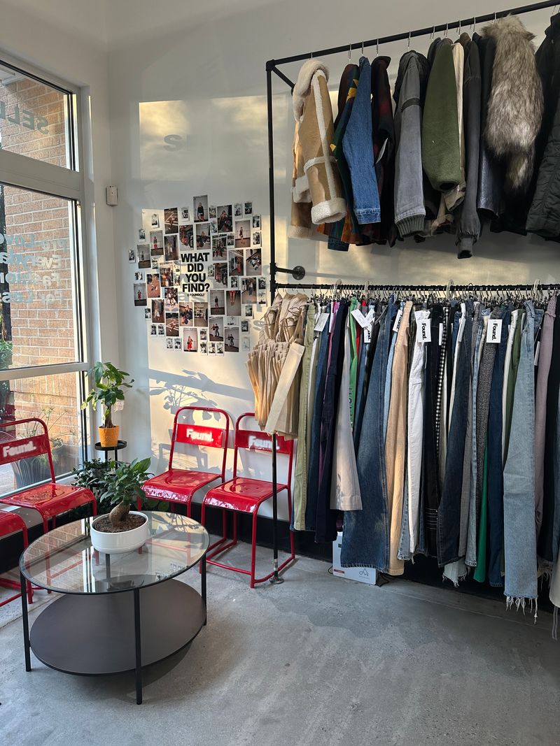 12 Must-Visit Thrift Stores In Charlotte, North Carolina, For Bargain Hunters - Decor Hint Found.