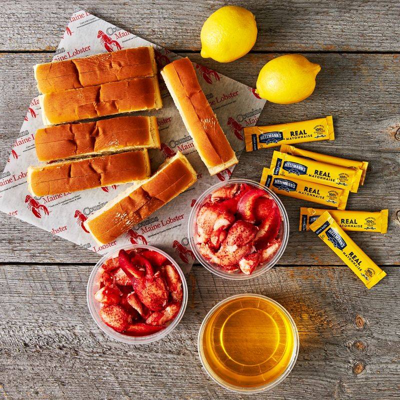 This Georgia Food Truck Serves Lobster Rolls Worth Crossing Counties For - Decor Hint Portions Are Generous And Worth The Premium Price