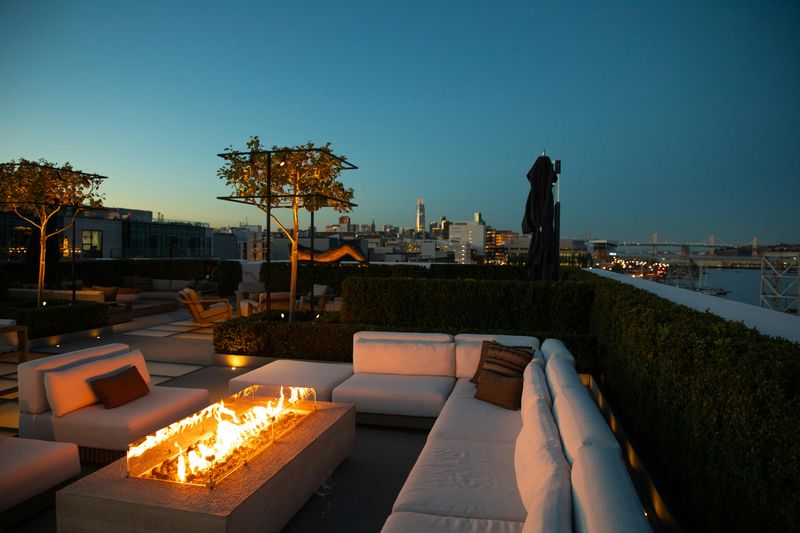 Rooftop Dinner With City Views In San Francisco