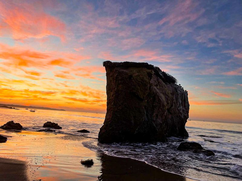 Exploring California's Most Famous Road Trip? These 13 Stops Make The Journey Legendary - Decor Hint El Matador State Beach, Malibu