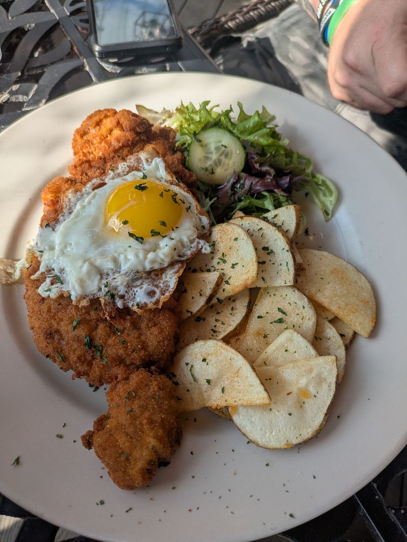 Clean and Well-Maintained