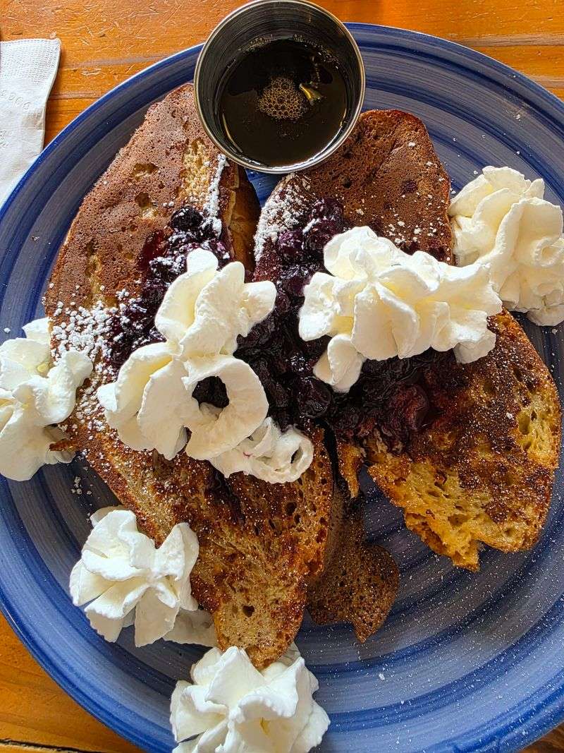 13 Oregon Diners Where Comfort Food Still Reigns Supreme - Decor Hint Little Griddle