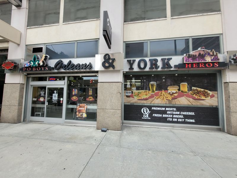 These 14 Low-Key California Soul Food Spots Feel Like Home Cooking Done Right - Decor Hint Orleans & York (Los Angeles)