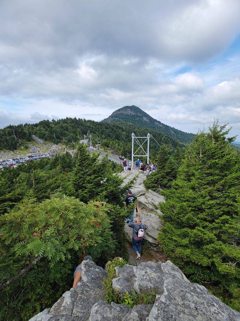 North Carolina's Most Scenic Hikes You Can Finish In A Day - Decor Hint Grandfather Mountain Profile Trail